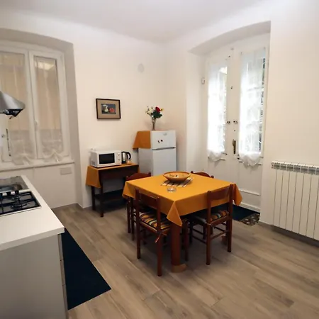 شقة Vignola 6 *