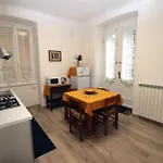 Appartement Vignola 6 *