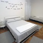 Vignola 6 *